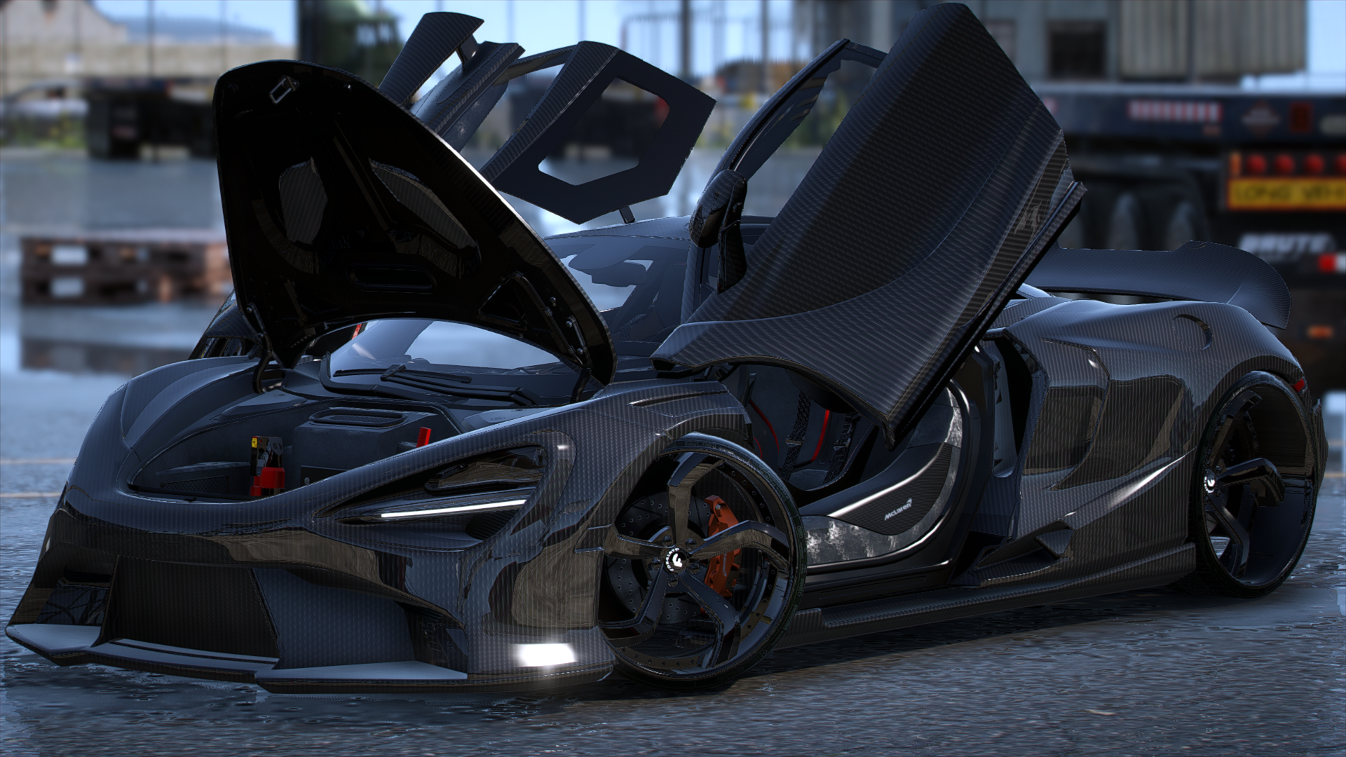 CJ on 32s Full Carbon Mclaren 765LT