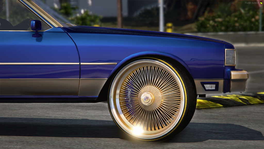 1986 Full Top Box Chevy on Spokes